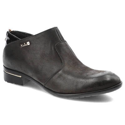 Polobotky CARINII - B2139-360-037-000-769 Samuel 04/Lakier Czarny